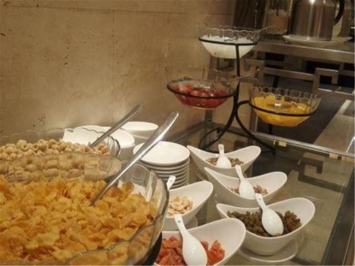 Shenyang Tianfeng International Hotel Esterno foto
