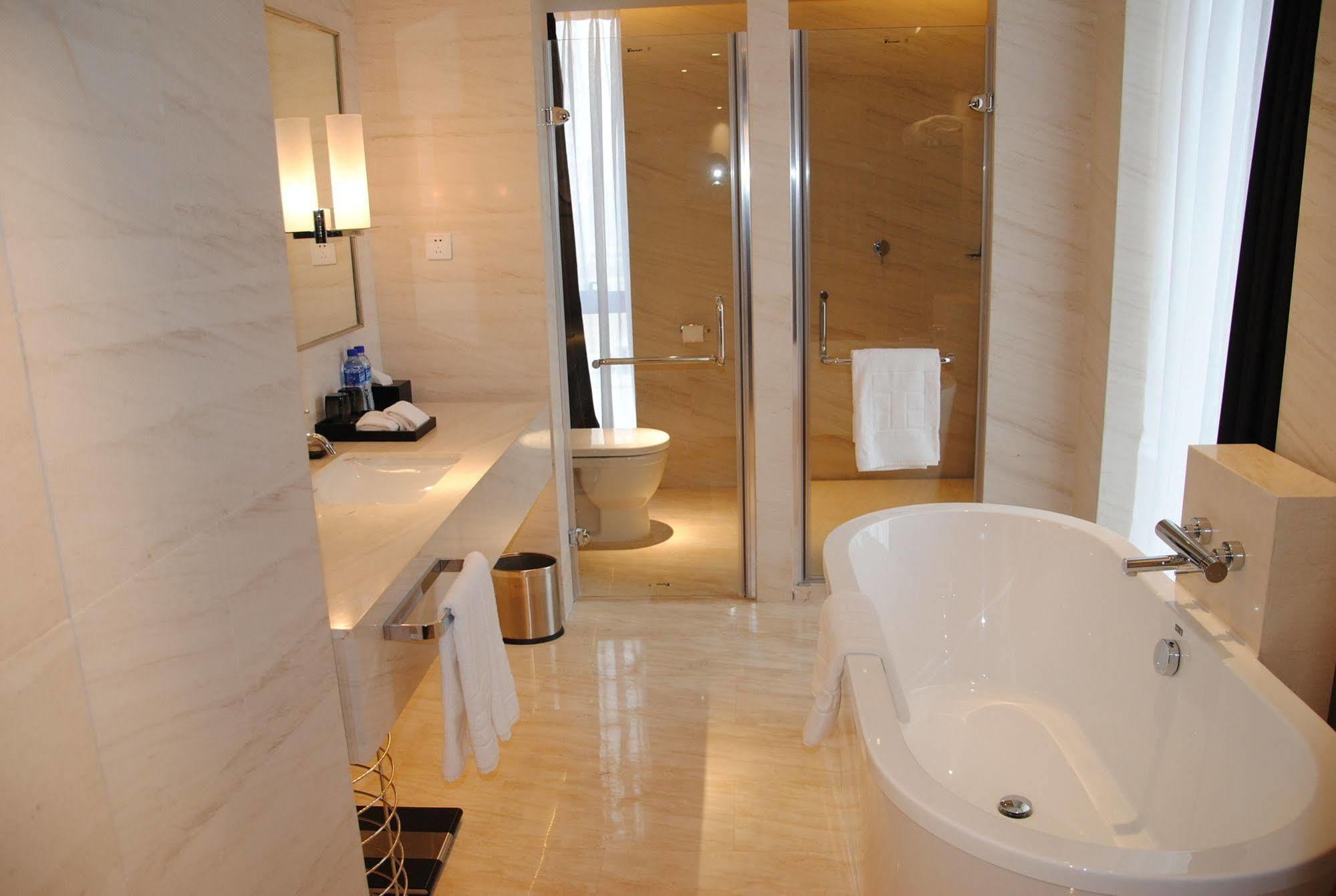 Shenyang Tianfeng International Hotel Esterno foto