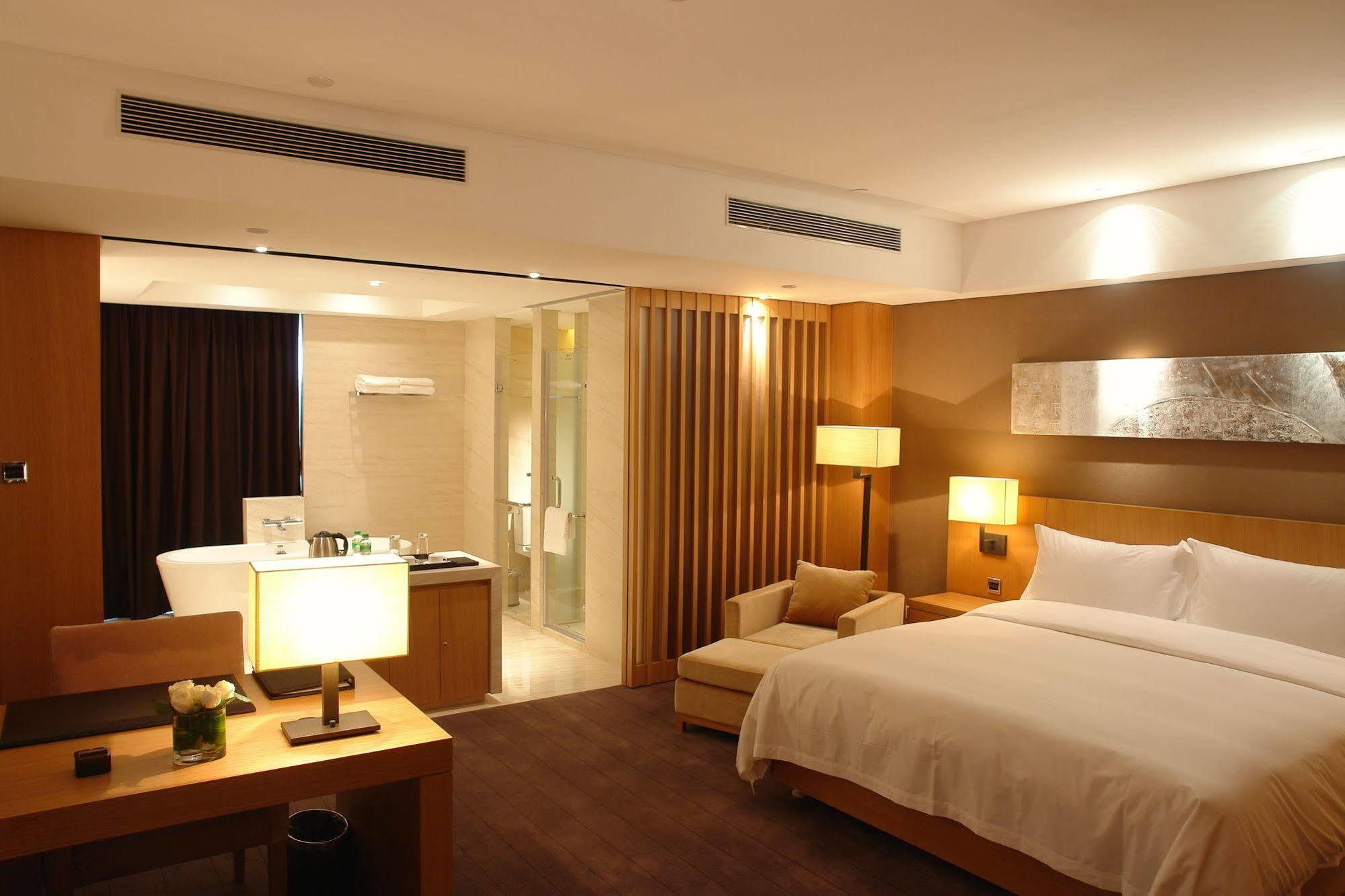 Shenyang Tianfeng International Hotel Esterno foto