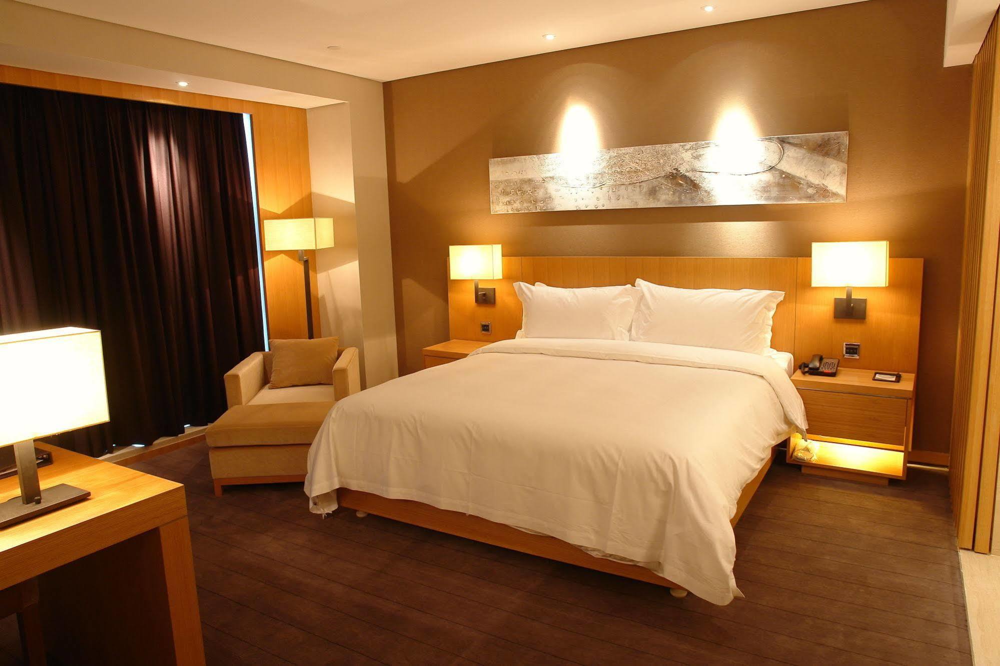 Shenyang Tianfeng International Hotel Esterno foto